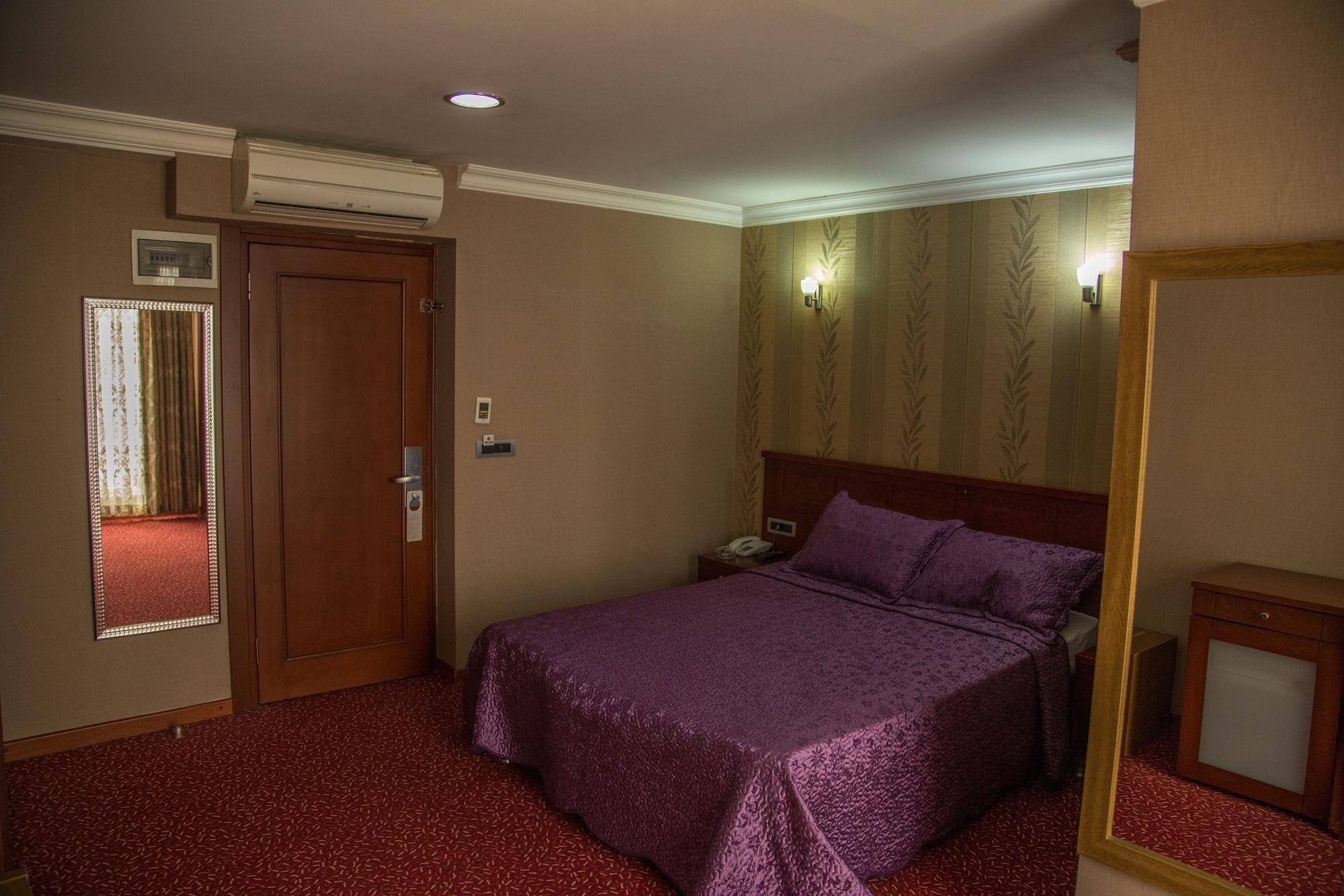 Grand Merin Airport Hotel Istanbul Exterior photo