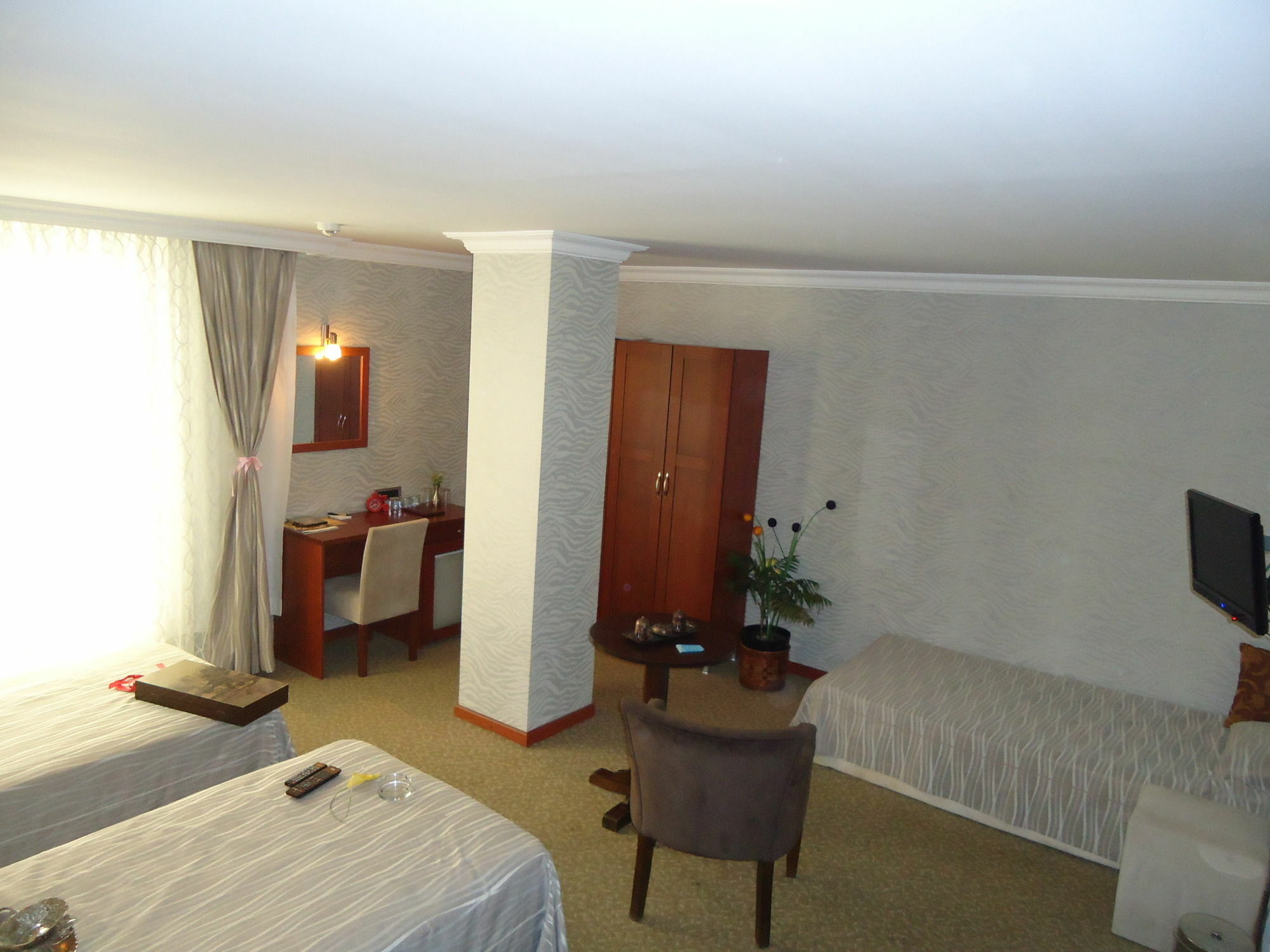Grand Merin Airport Hotel Istanbul Exterior photo